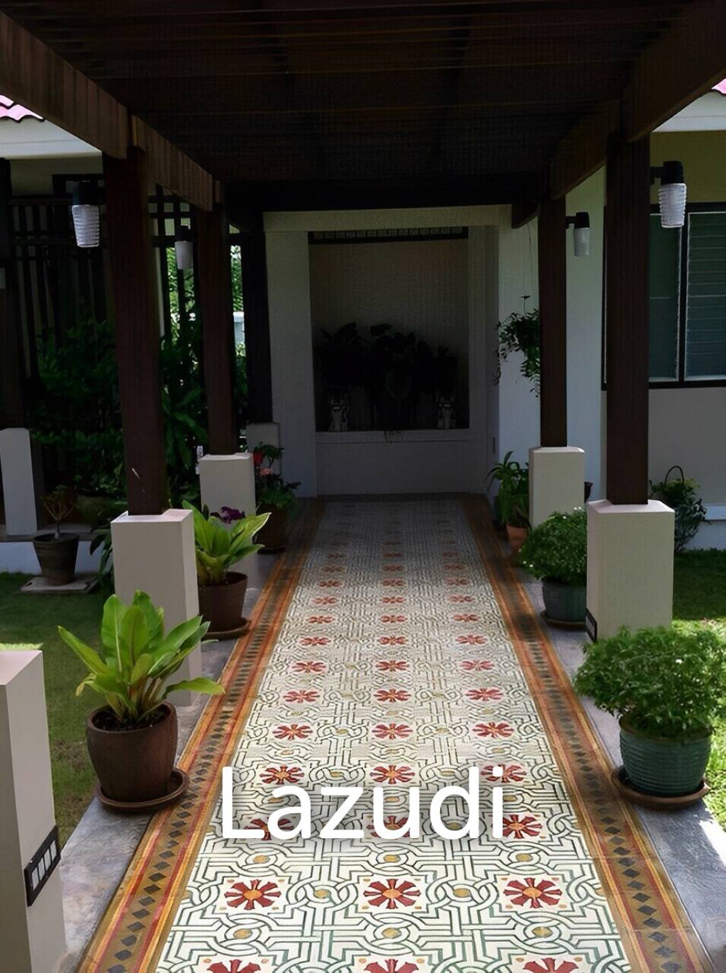 Amazing Royal House 2 Bed 1 Bath For Sale in Chonburi