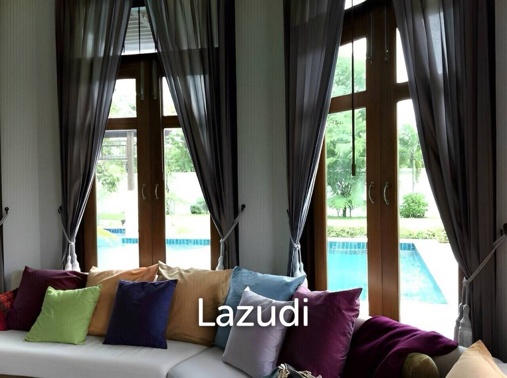 Amazing Royal House 2 Bed 1 Bath For Sale in Chonburi