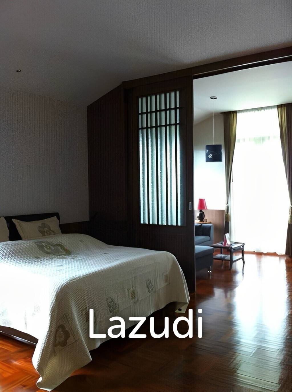 Amazing Royal House 2 Bed 1 Bath For Sale in Chonburi