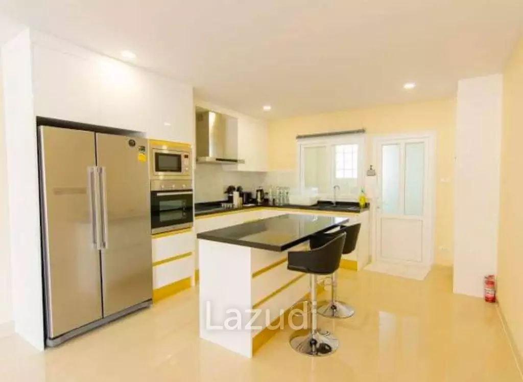 4 Bed 220 SQ.M Pool Villa at Baan Dusit Pattaya
