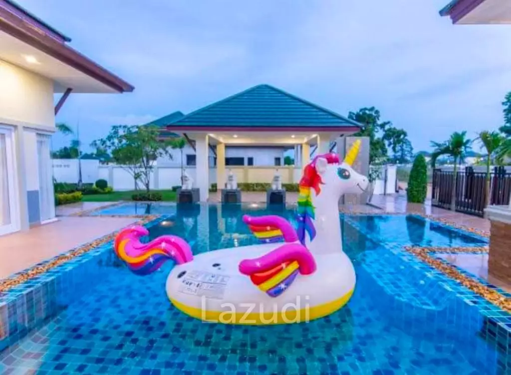 4 Bed 220 SQ.M Pool Villa at Baan Dusit Pattaya