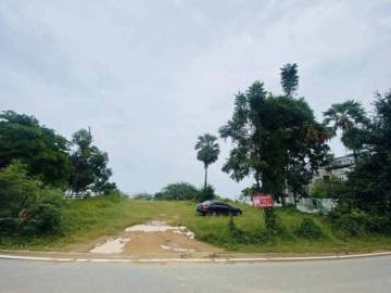 Absolute Beachfront land Plot in Kao Kalok