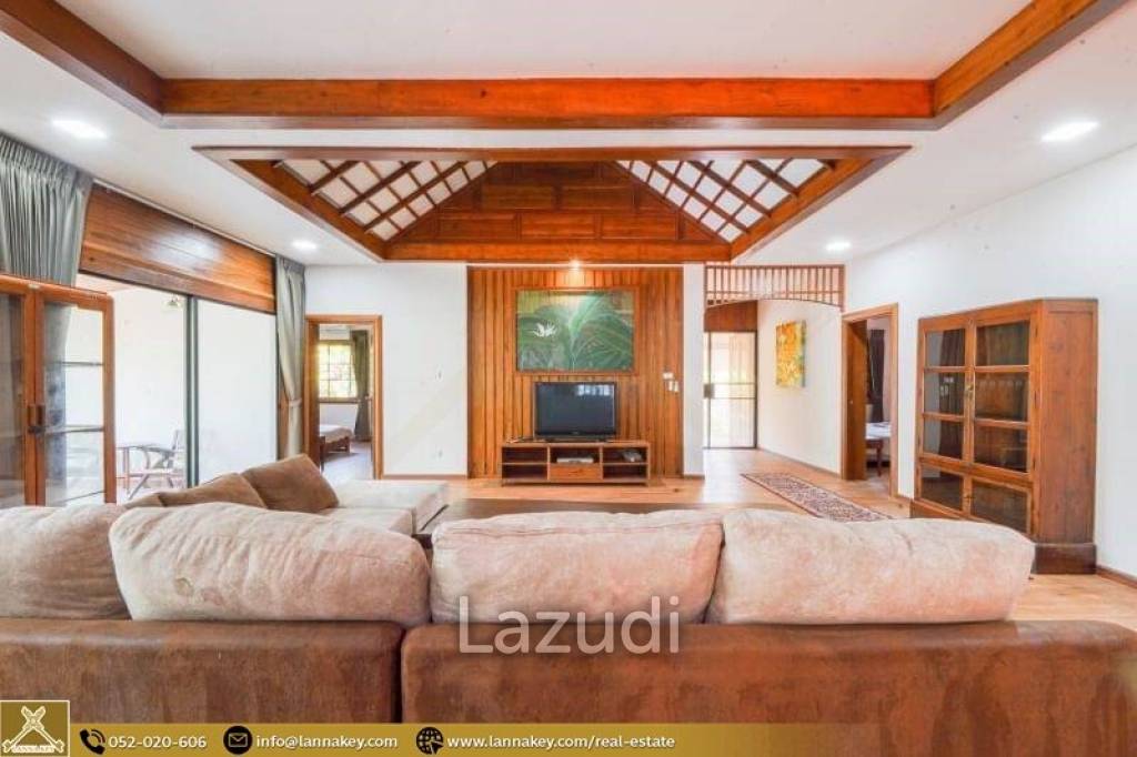 Pool House with large Garden