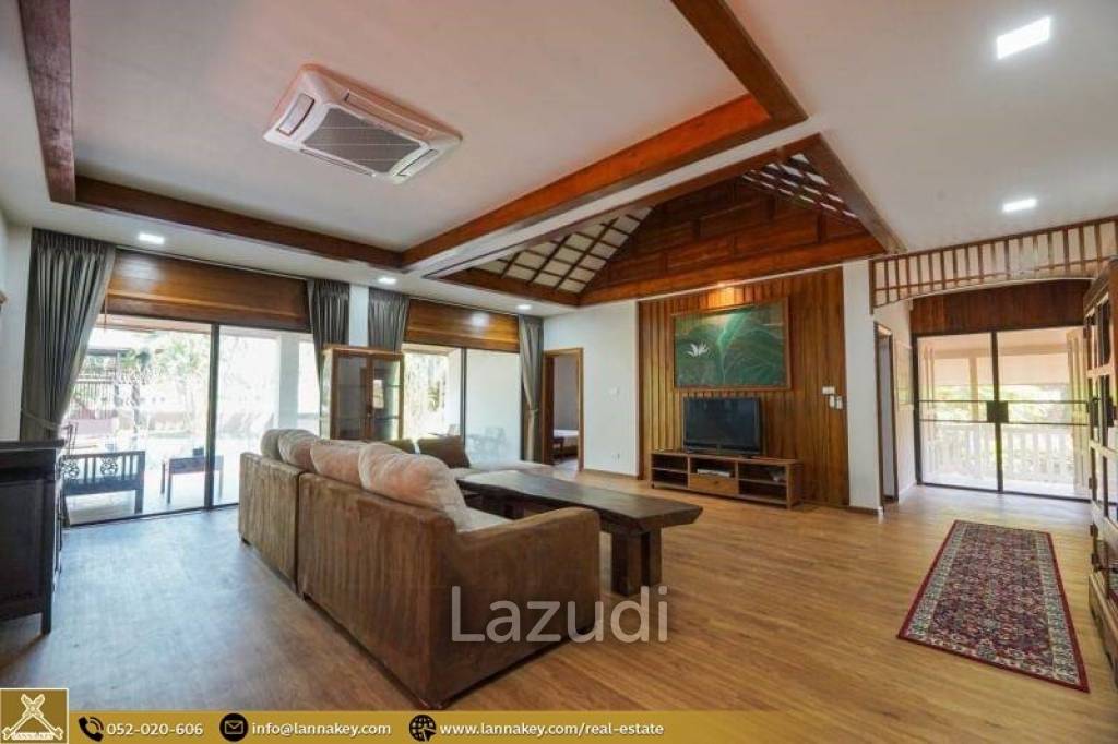 Pool House with large Garden
