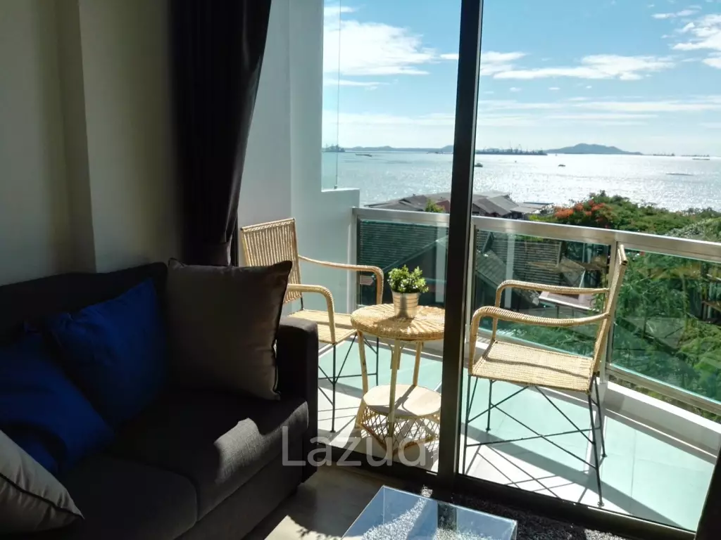 Sonrisa Condo, Sea View room