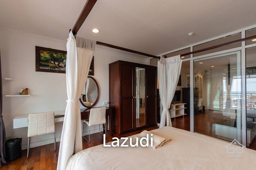 Sea view condo in the center of Hua Hin