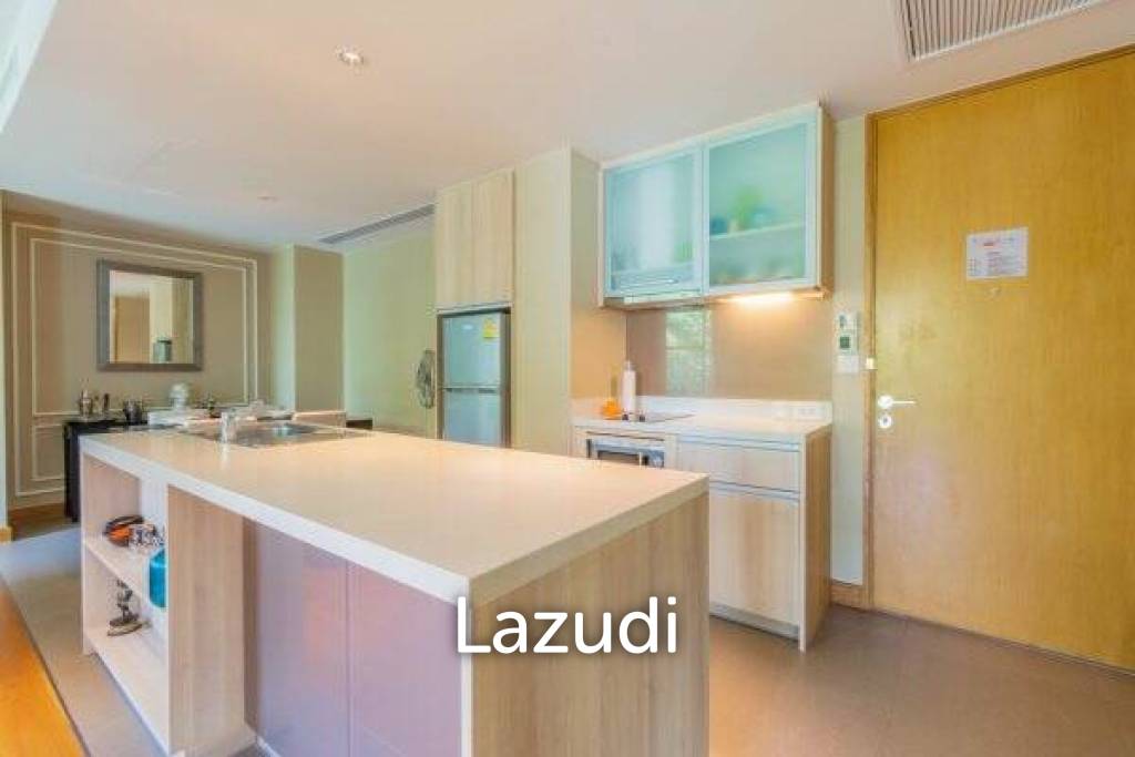 AMARI : Luxury 2 Bed Condo in Premier Hotel Complex