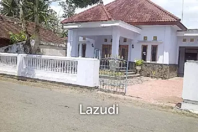 Rumah Dijual di Trenggalek Dekat SMP Negeri 1 Gandusari, SMK Negeri 1 Pogalan, Pasar Rakyat Gandusari, Alun-Alun Trenggalek