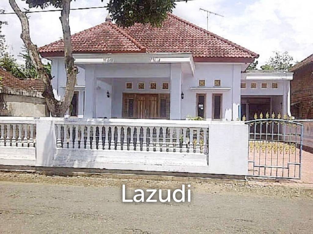 Rumah Dijual di Trenggalek Dekat SMP Negeri 1 Gandusari, SMK Negeri 1 Pogalan, Pasar Rakyat Gandusari, Alun-Alun Trenggalek