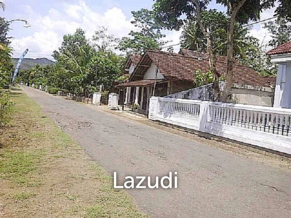Rumah Dijual di Trenggalek Dekat SMP Negeri 1 Gandusari, SMK Negeri 1 Pogalan, Pasar Rakyat Gandusari, Alun-Alun Trenggalek
