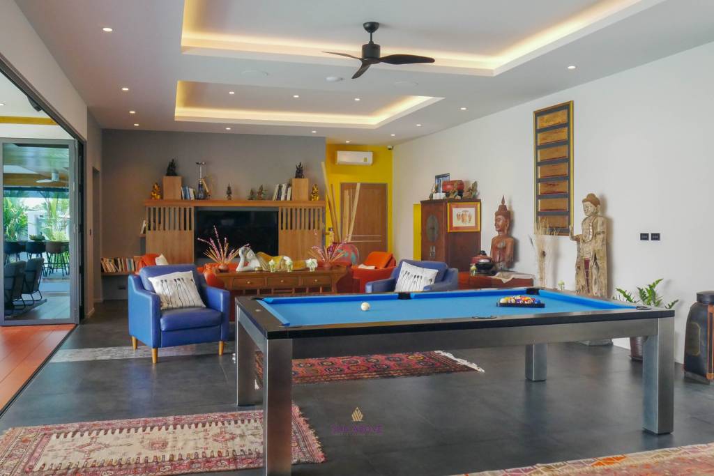 3 Bedroom 4 Bathroom Villa - Layan Beach