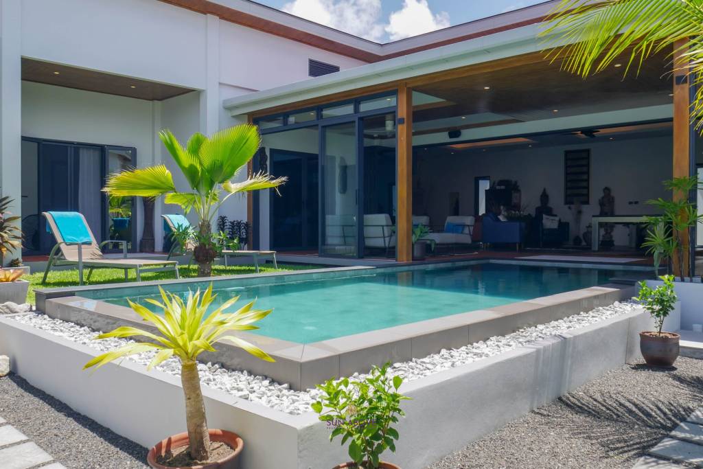 3 Bedroom 4 Bathroom Villa - Layan Beach