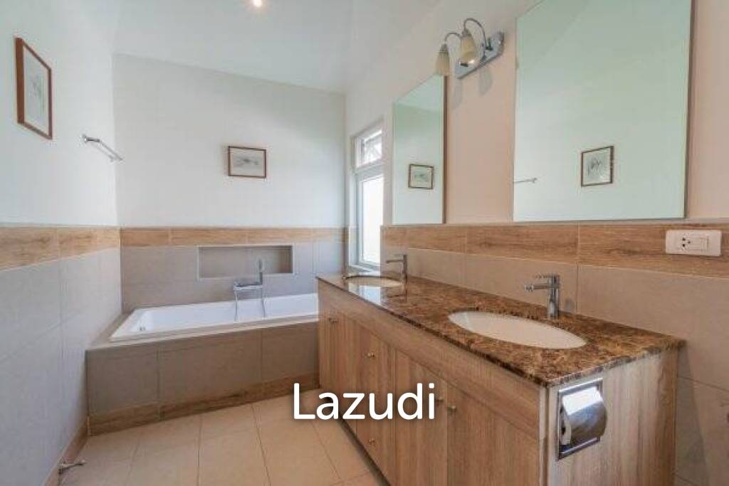 580 Sqm 4 Bed 3 Bath Villa For Sale