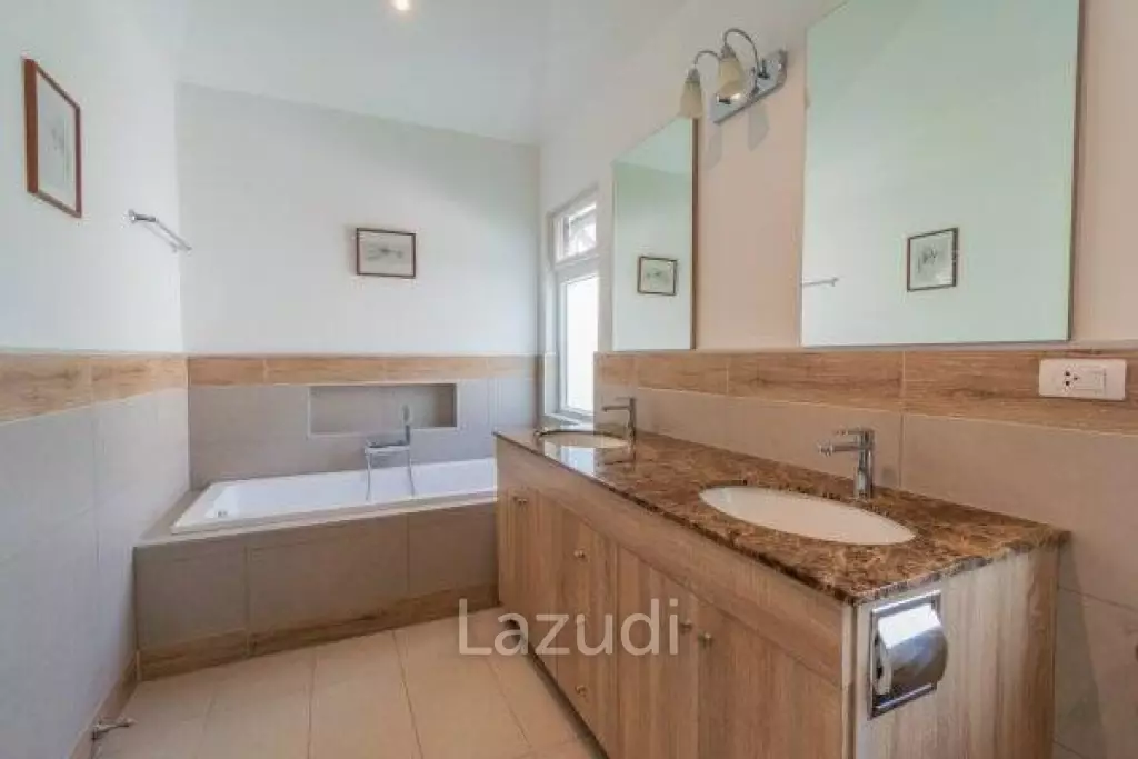MALI RESIDENCES: Great Quality and Price 4 Beds Pool Villa