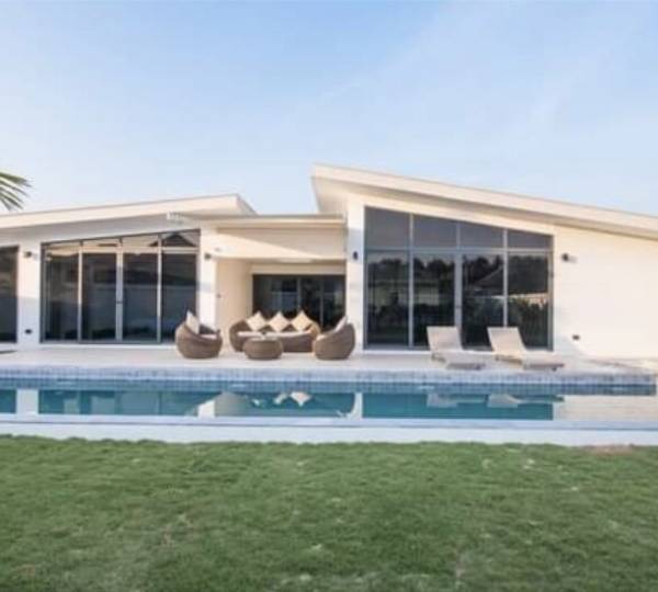 MODA RESIDENCES : Modern 3 Bed Pool Villa