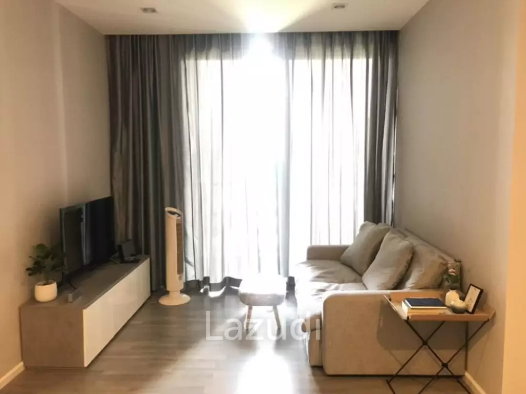 2 Bed 2 Bath 64 SQ.M The Room Sathorn - St.Louis