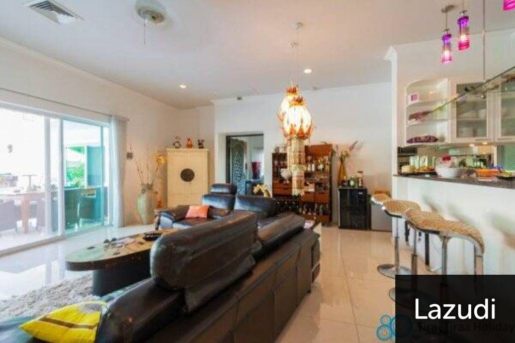 NATURAL LAKE HILL : Great Design & Quality 4 Bed Pool Villa on large end corner plot