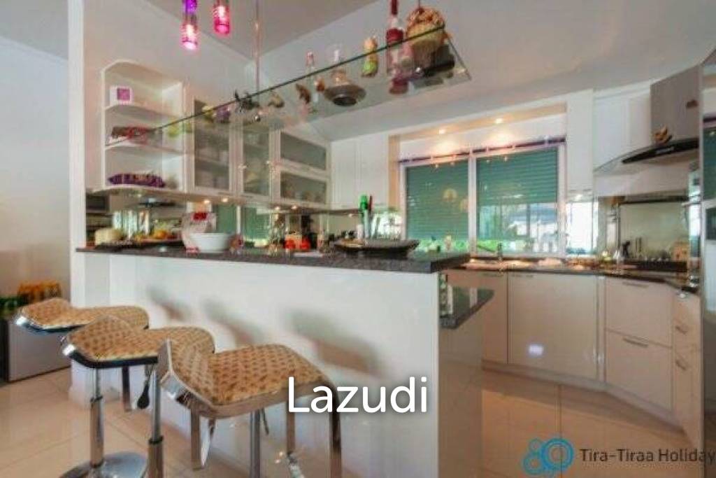 2,074 Sqm 4 Bed 5 Bath Villa For Sale