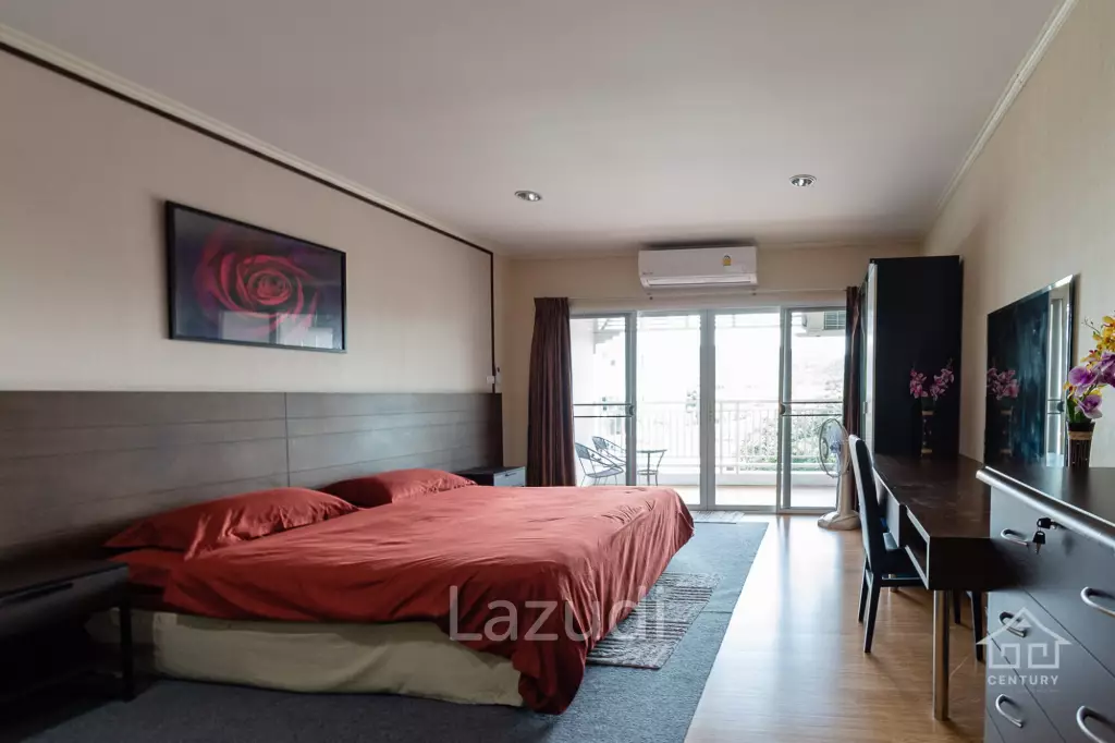 Ready to move in condo with Mountain view, in the heart of the city