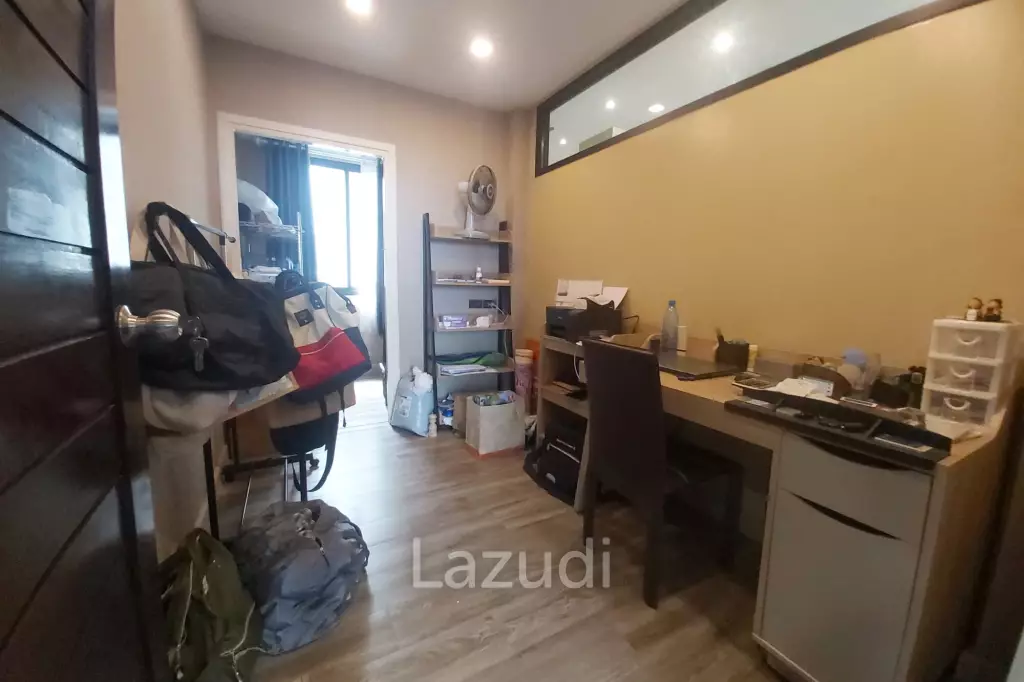 ขายบ้านโมเดิร์น 5 ห้องนอน 2 ชั้นพร้อมสระว่ายน้ำ