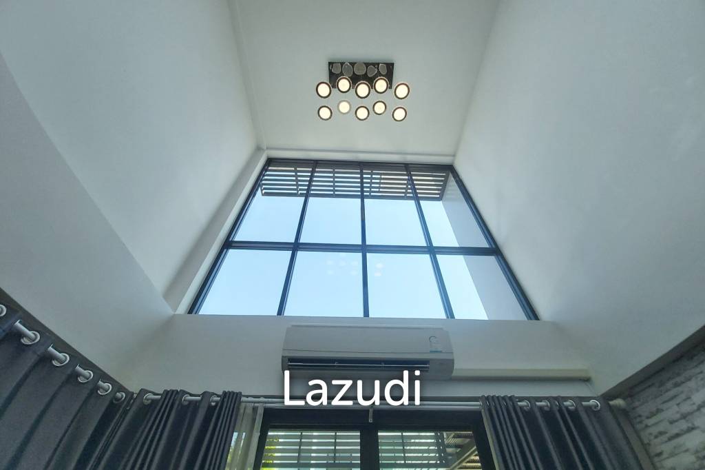 ขายบ้านโมเดิร์น 5 ห้องนอน 2 ชั้นพร้อมสระว่ายน้ำ