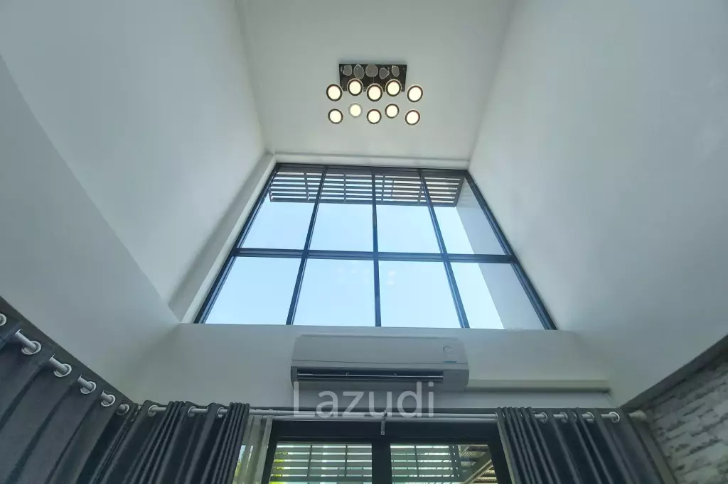 ขายบ้านโมเดิร์น 5 ห้องนอน 2 ชั้นพร้อมสระว่ายน้ำ
