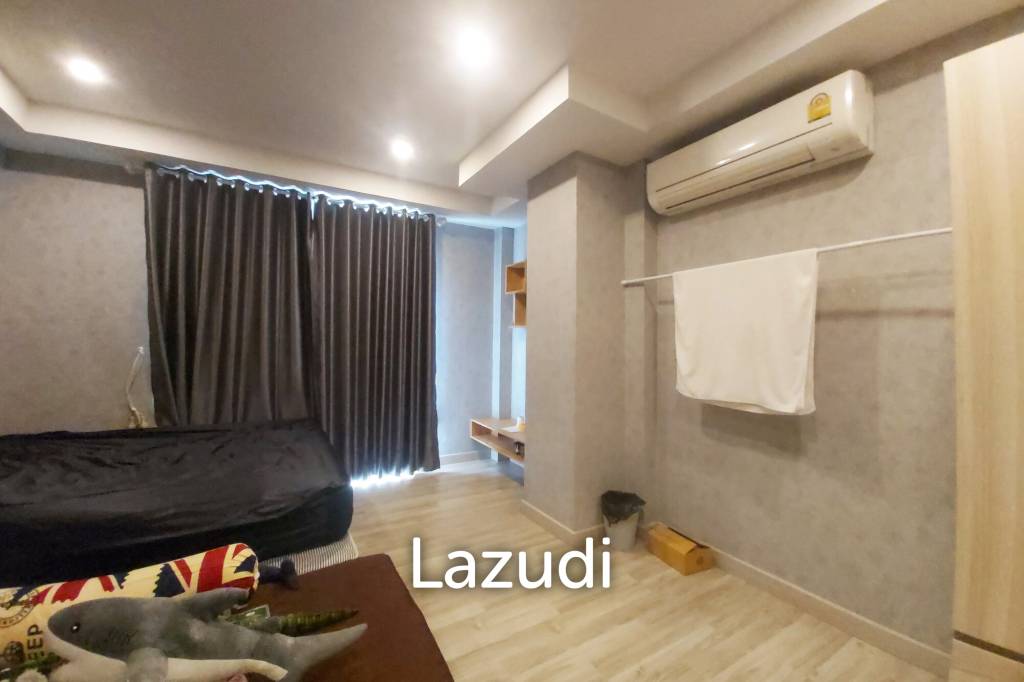 ขายบ้านโมเดิร์น 5 ห้องนอน 2 ชั้นพร้อมสระว่ายน้ำ