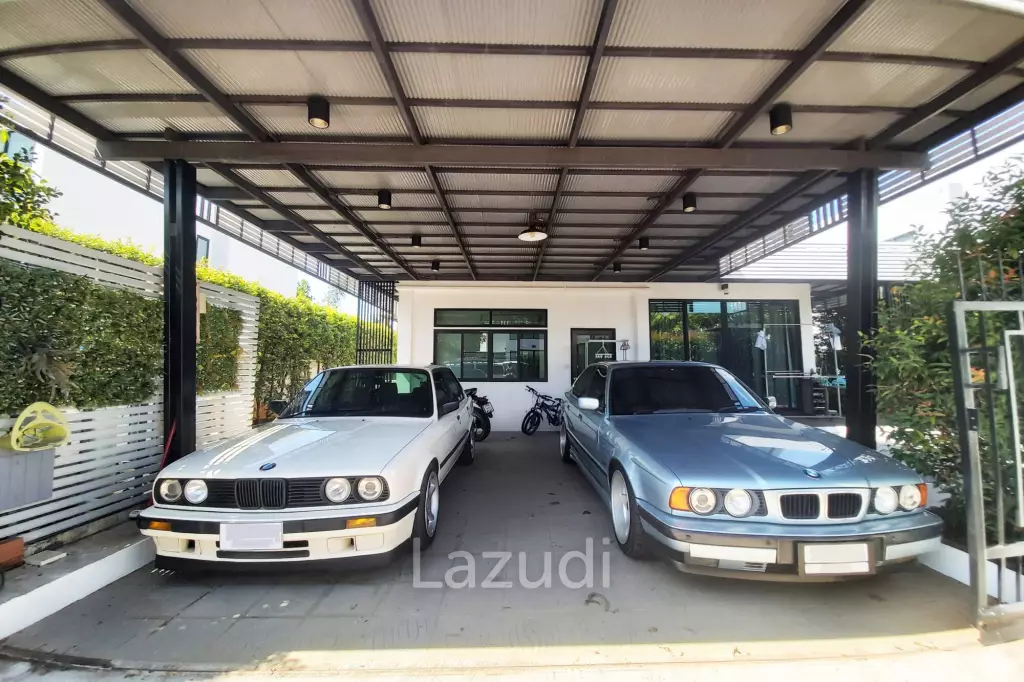 ขายบ้านโมเดิร์น 5 ห้องนอน 2 ชั้นพร้อมสระว่ายน้ำ