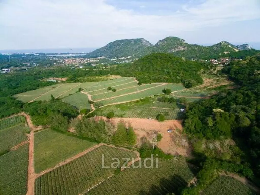 4 Beautiful Land Plots ranging from 4.5M - 5.5M with sea and Mountain views