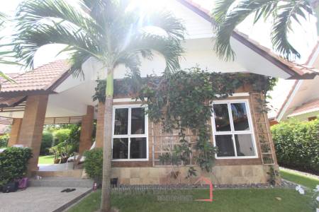 Well maintained 3 bed 2 bath pool villa Dusita 1