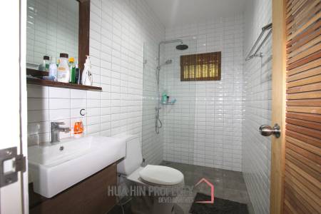 Well maintained 3 bed 2 bath pool villa Dusita 1