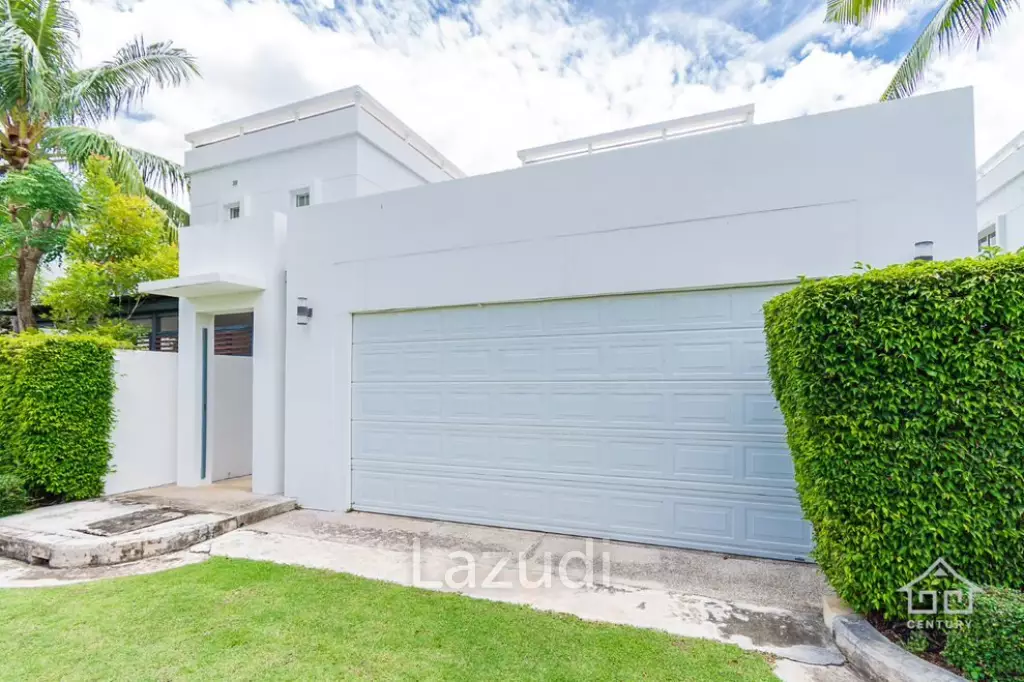 BLUE LAGOON : Luxurious 2 storey modern villa close to the beach