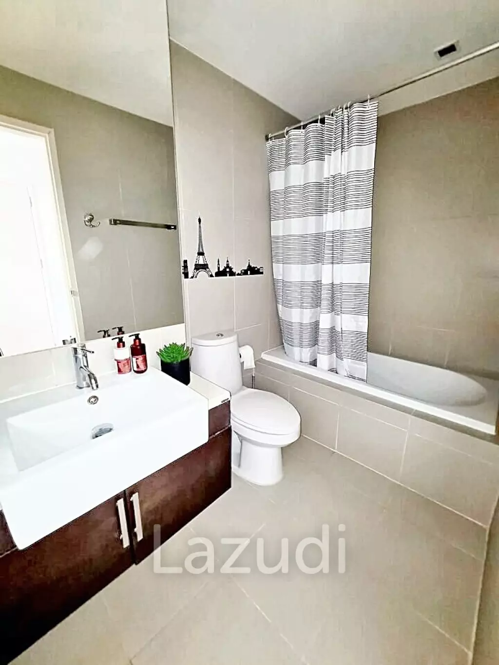 1 Bedroom 1 Bathroom 44 SQ.M Noble Remix