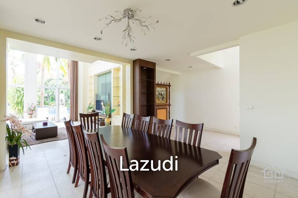 BLUE LAGOON : Luxurious 2 Storey Modern Villa Close To The Beach