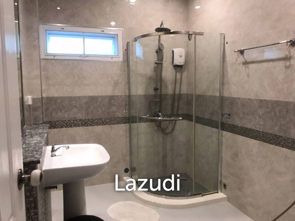 Pool villa for sale in Huay Yai