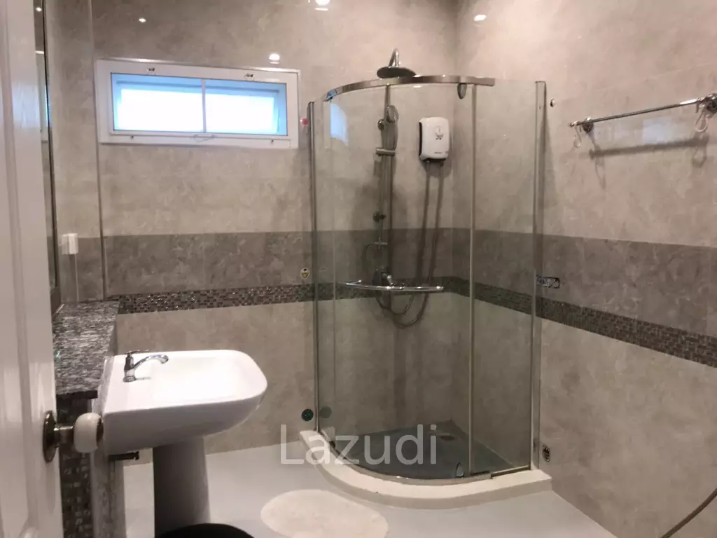 Pool villa for sale in Huay Yai