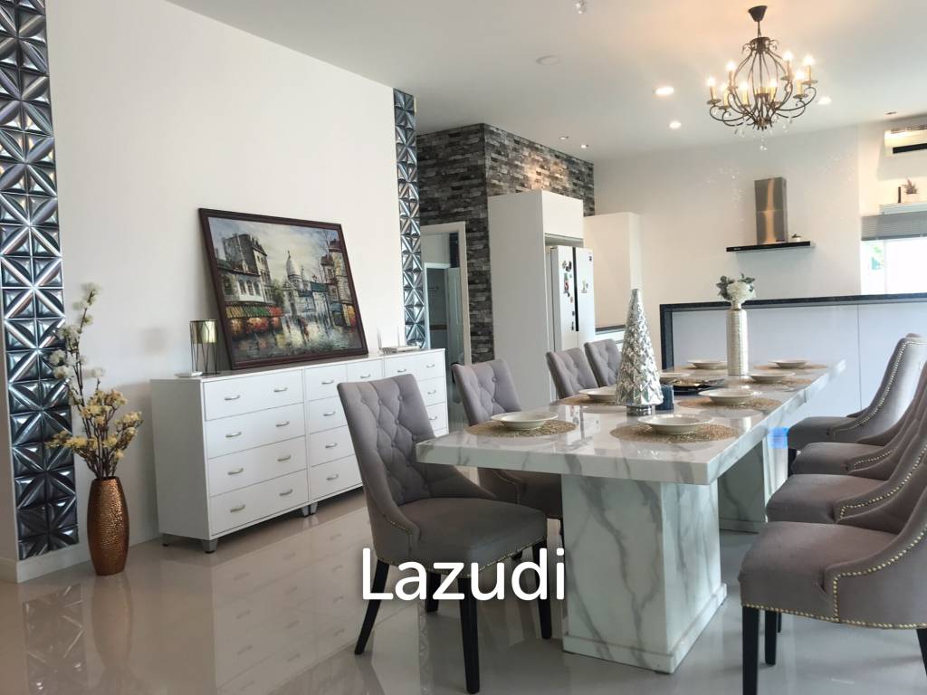 Pool villa for sale in Huay Yai
