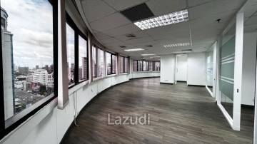 Office For Rent At Ploenchit Center