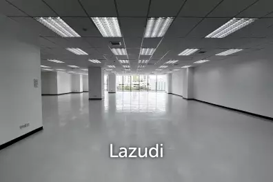 Office For Rent At Ploenchit Center