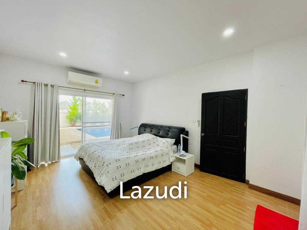 Pool Villa for Sale in Soi Siam
