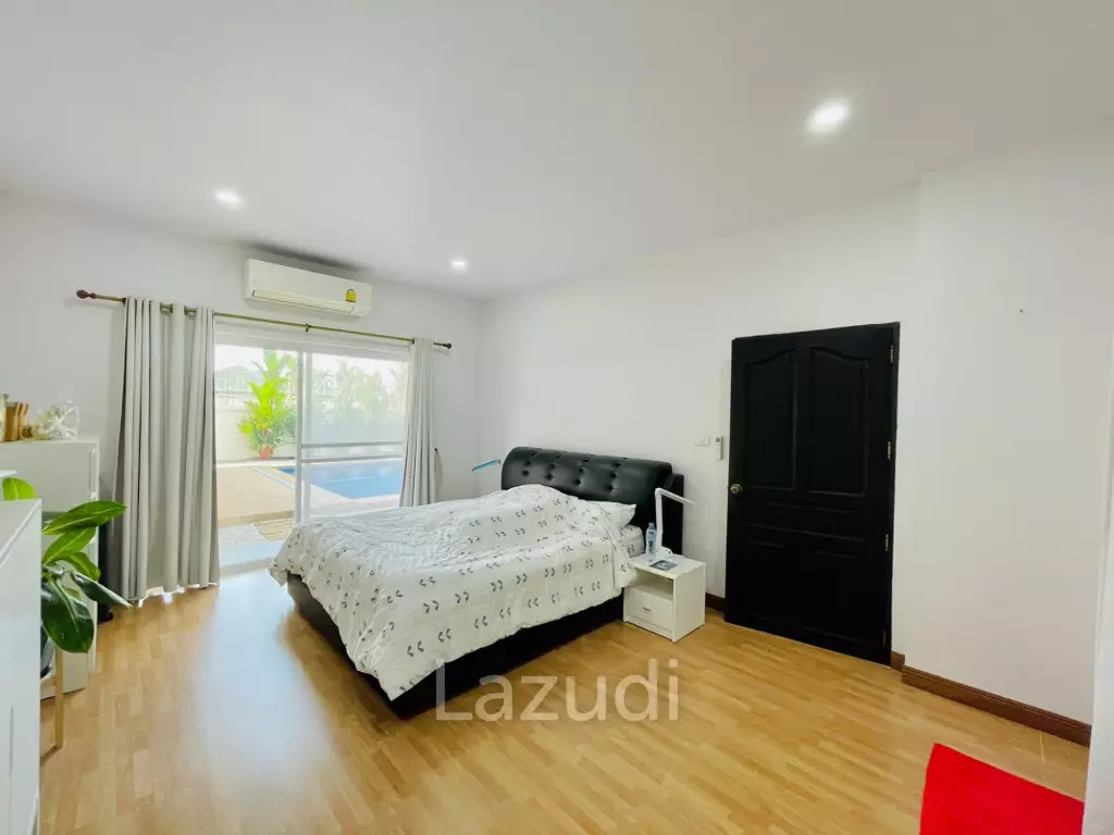 Pool Villa for Sale in Soi Siam