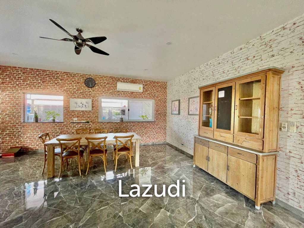 Pool Villa for Sale in Soi Siam
