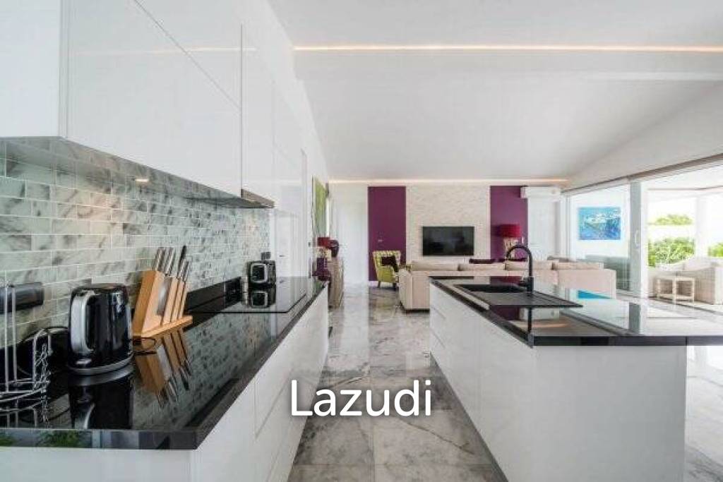 900 平方米 4 床 4 洗澡 别墅 对于 销售