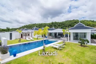 FALCON HILL : Modern 4 Bedroom Pool Villa