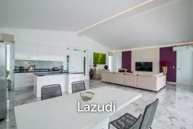 FALCON HILL : Modern 4 Bedroom Pool Villa