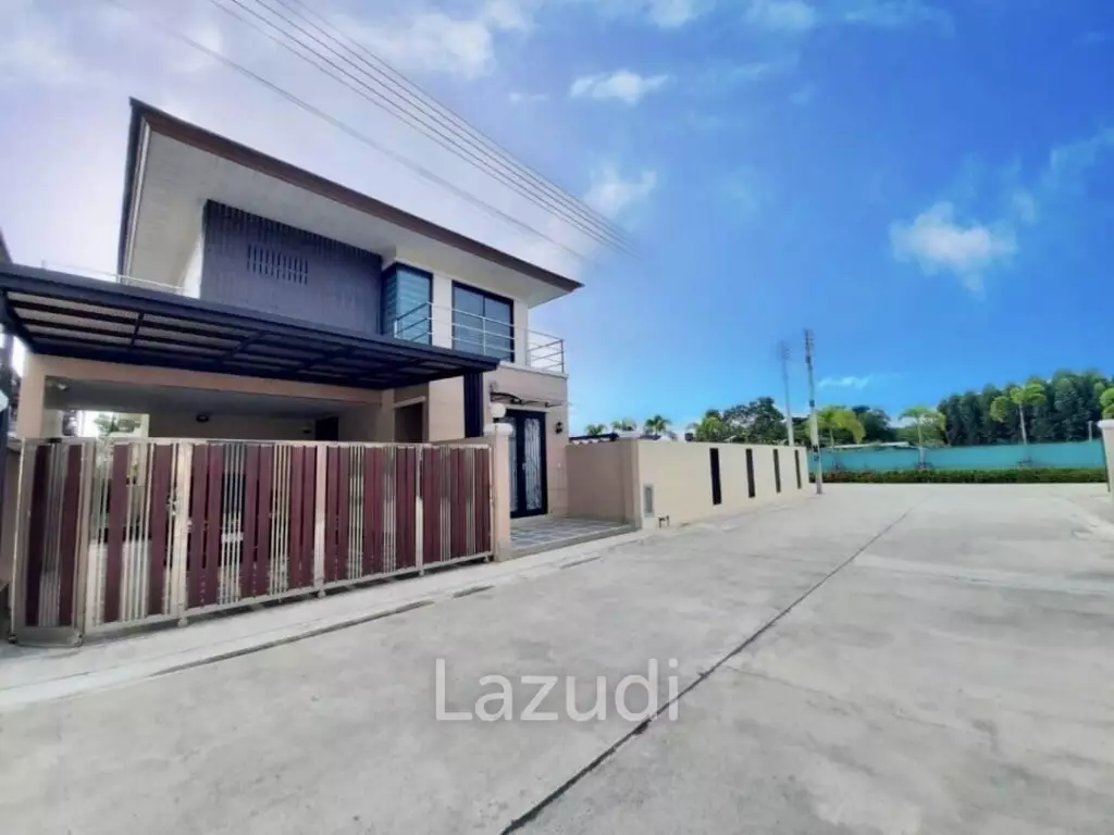 Pool Villa for Sale in Nong Plalai