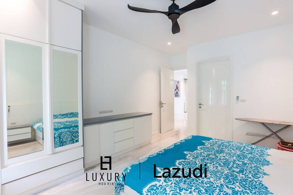 1,136 ตร.ม 4 เตียง 4 อาบน้ำ วิลล่า For ขาย