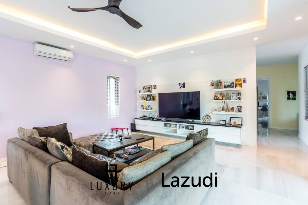 1,136 ตร.ม 4 เตียง 4 อาบน้ำ วิลล่า For ขาย