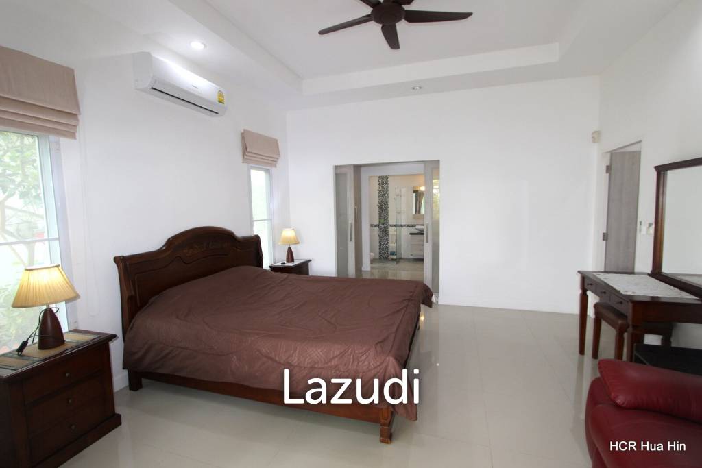 3 Bedroom Pool Villa for sale on The Lees soi 88