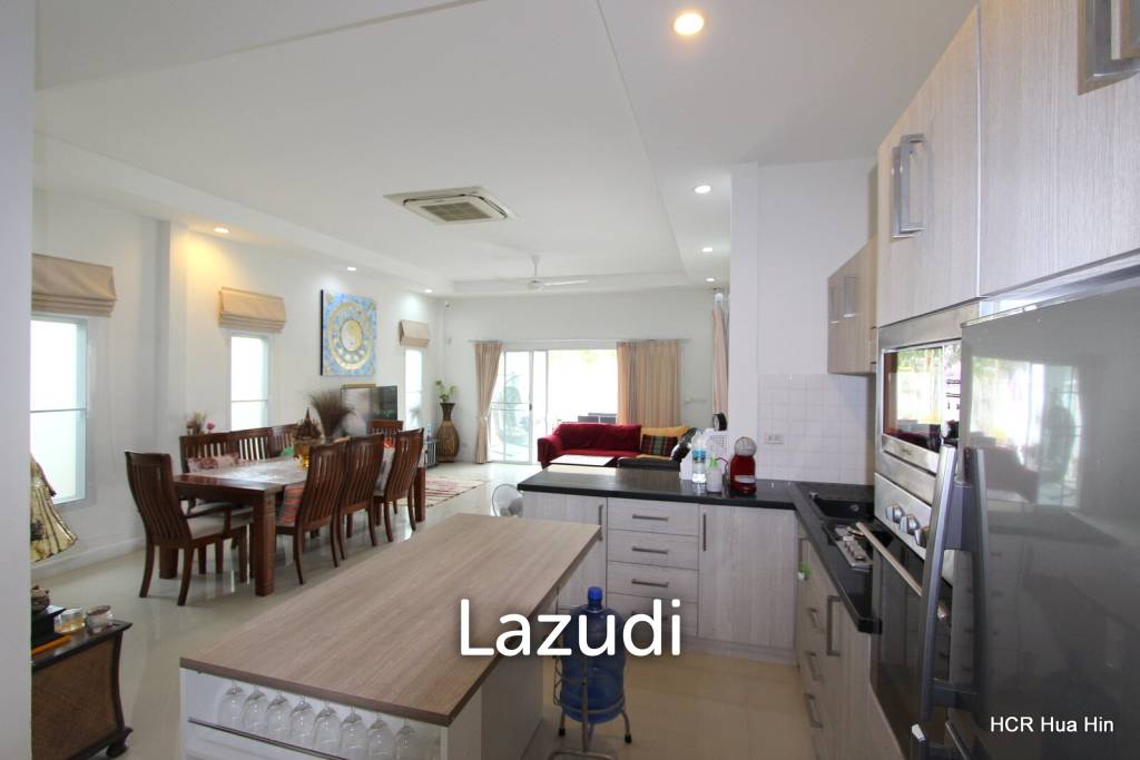 3 Bedroom Pool Villa for sale on The Lees soi 88